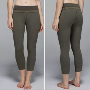 Lululemon Refine Crop Wee Stripe Heathered‎ Fatigue Green Deep Camo Size 8